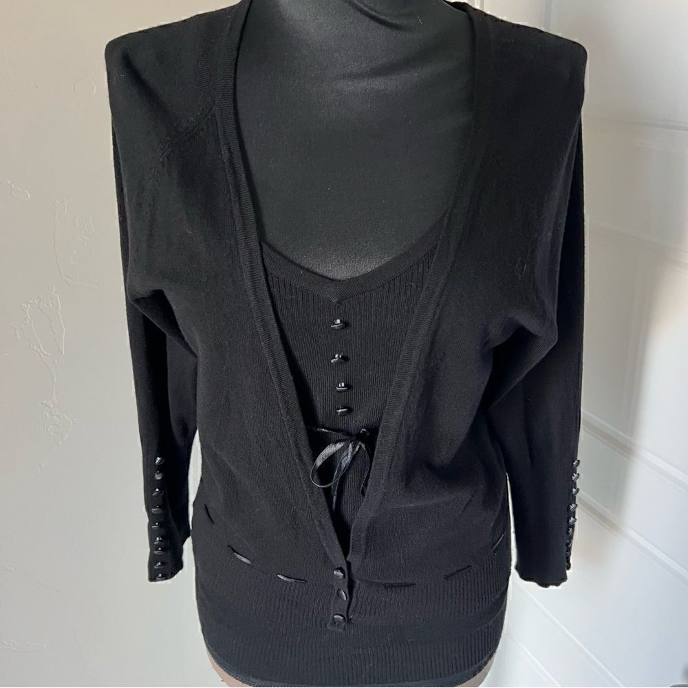 Torrid knit cardigan and camisole set black size 0. Buttons with satin trim VNT